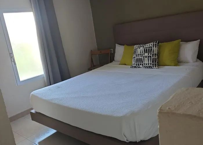 招待所 Cafe Soles 德尼亚